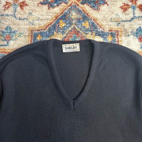 Vintage 1980s Shelby V-Neck Sweater Medium - Picture 3 of 3